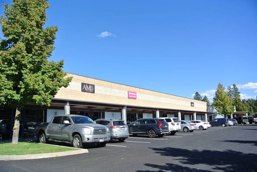 3895 N Schreiber Way, Coeur d'Alene, ID for lease - Building Photo - Image 1 of 3