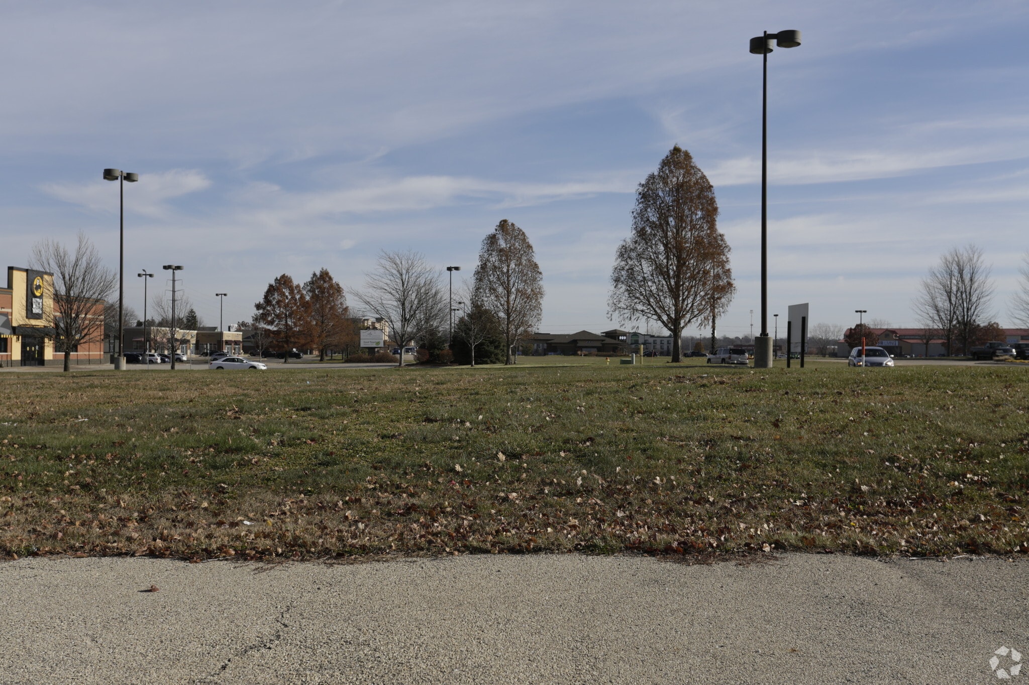 W American Prairie Dr, Peoria, IL for sale Primary Photo- Image 1 of 2
