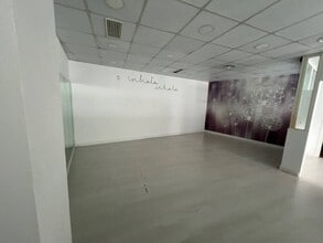 Retail in Sabadell, Barcelona for lease Interior Photo- Image 2 of 10