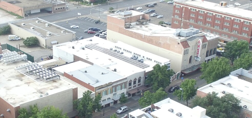 708-710 Austin Ave, Waco, TX for sale - Building Photo - Image 1 of 1