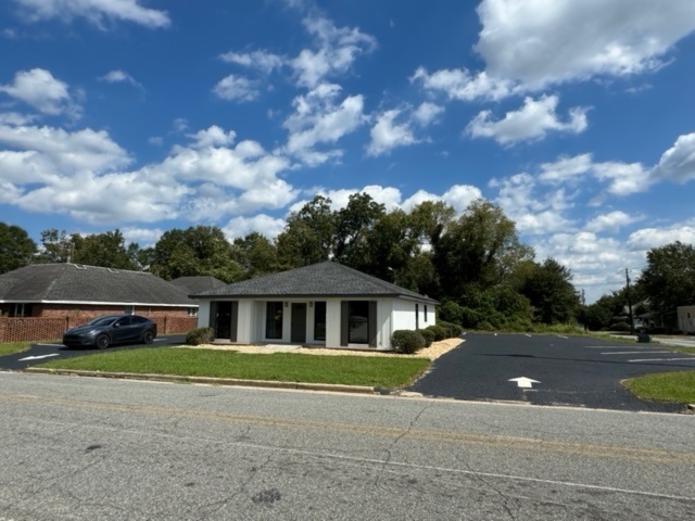 203 N Franklin St, Dublin, GA for lease - Building Photo - Image 1 of 9