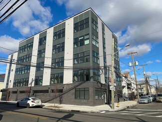 More details for APT Building Investment Opportunity – Multifamily for Sale, Newark, NJ