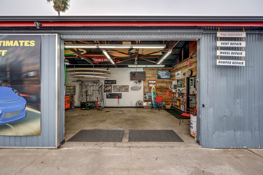 7501-7511 Warner Ave, Huntington Beach, CA for sale - Building Photo - Image 3 of 15
