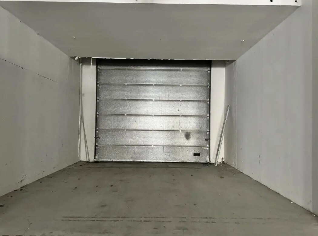 Office in Villeneuve-la-Garenne for lease Building Photo- Image 1 of 11