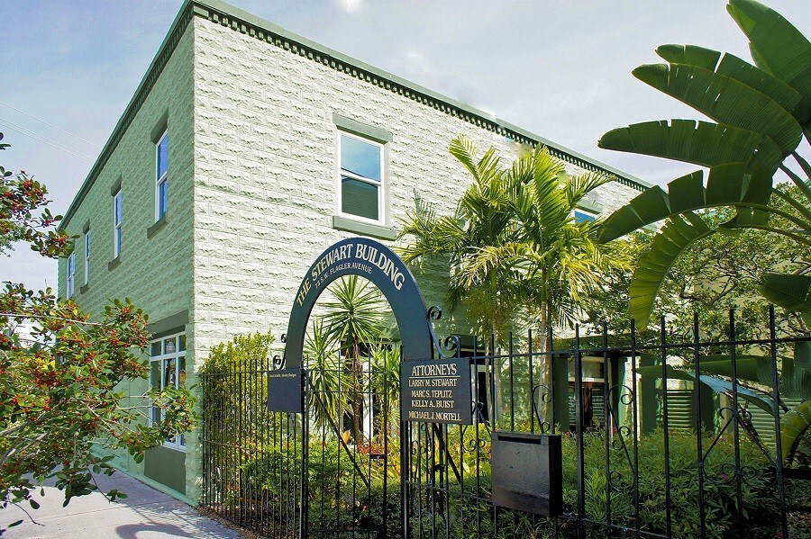 73 SW Flagler Ave, Stuart, FL for sale Building Photo- Image 1 of 1