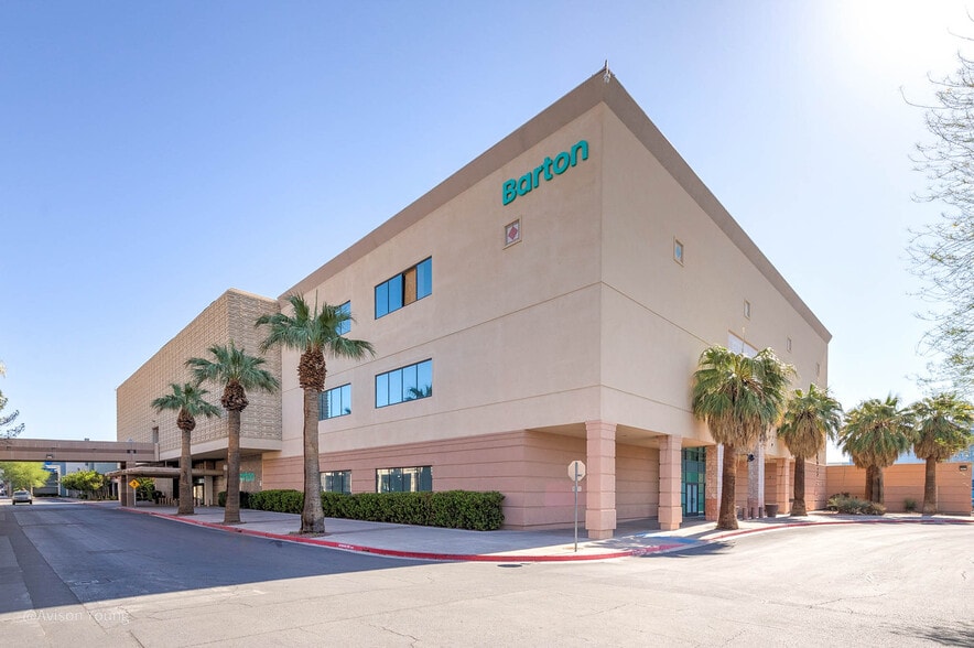 3634 S Maryland Pky, Las Vegas, NV for lease - Building Photo - Image 1 of 3