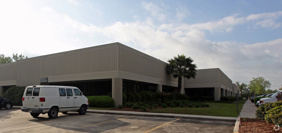 1000 Riverbend Blvd, Saint Rose, LA for lease - Primary Photo - Image 1 of 6