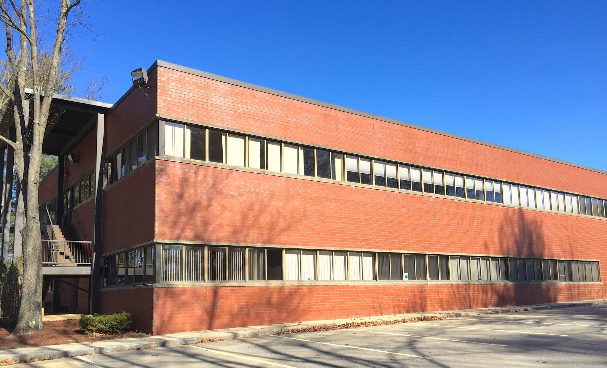 436 Amherst St, Nashua, NH 03063 436 Amherst Street