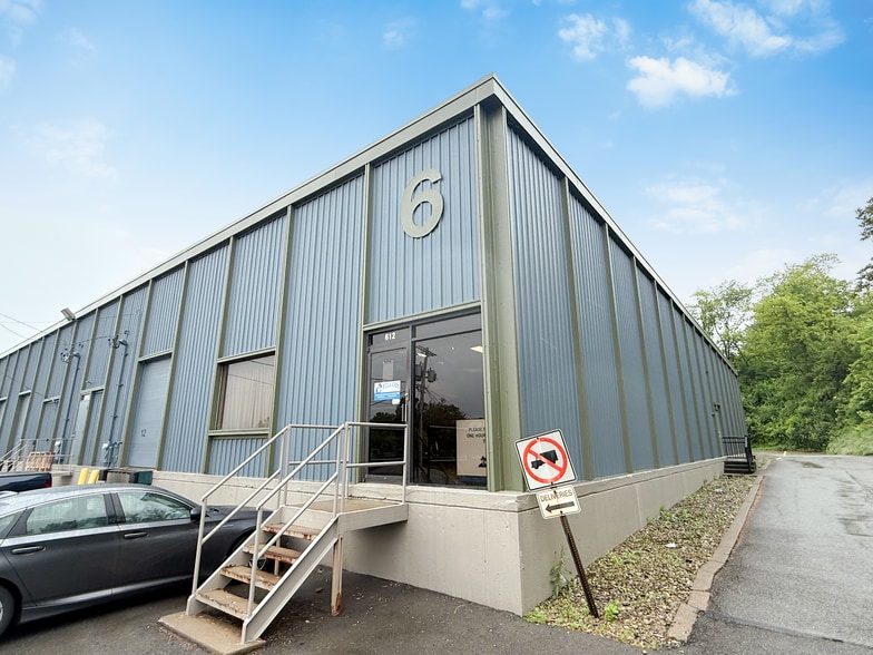 612 Parkway View Dr, Pittsburgh, PA for lease - Primary Photo - Image 1 of 15