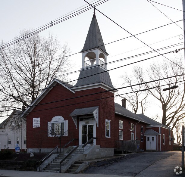 1078-1080 Pontiac Ave, Cranston, RI for sale - Primary Photo - Image 1 of 1