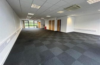 Gulpher Rd, Felixstowe for lease Interior Photo- Image 2 of 2