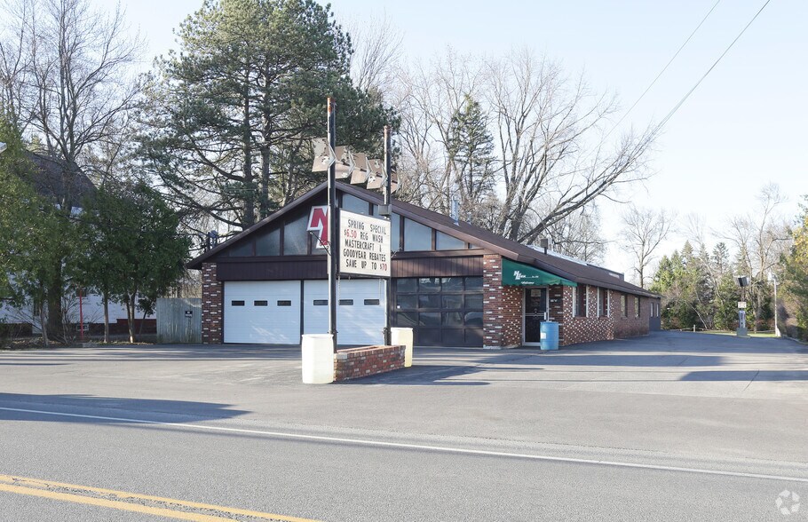 1156 Curry Rd, Schenectady, NY for sale - Primary Photo - Image 1 of 1