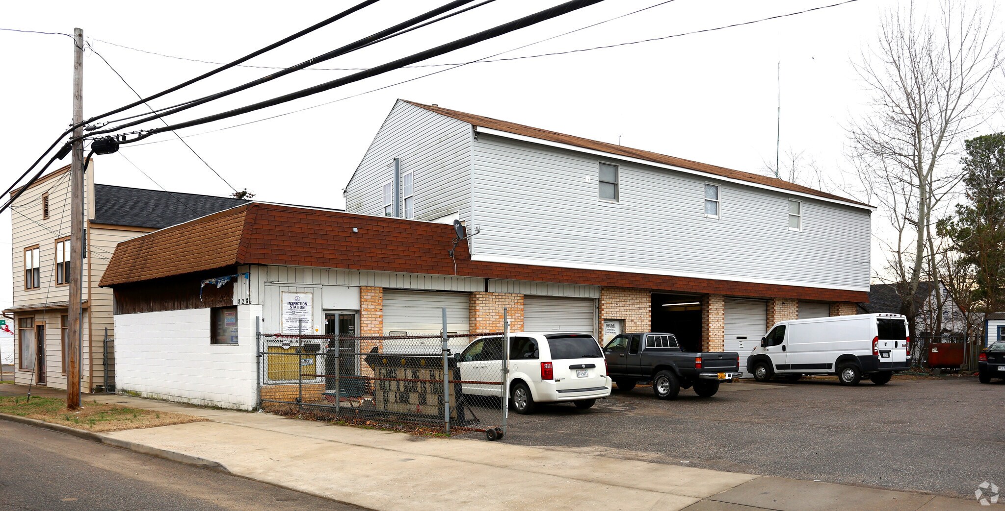 828 W City Point Rd, Hopewell, VA 23860