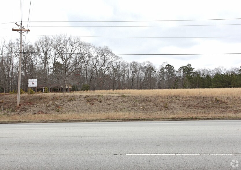 1807 N Us27, Carrollton, GA 30117