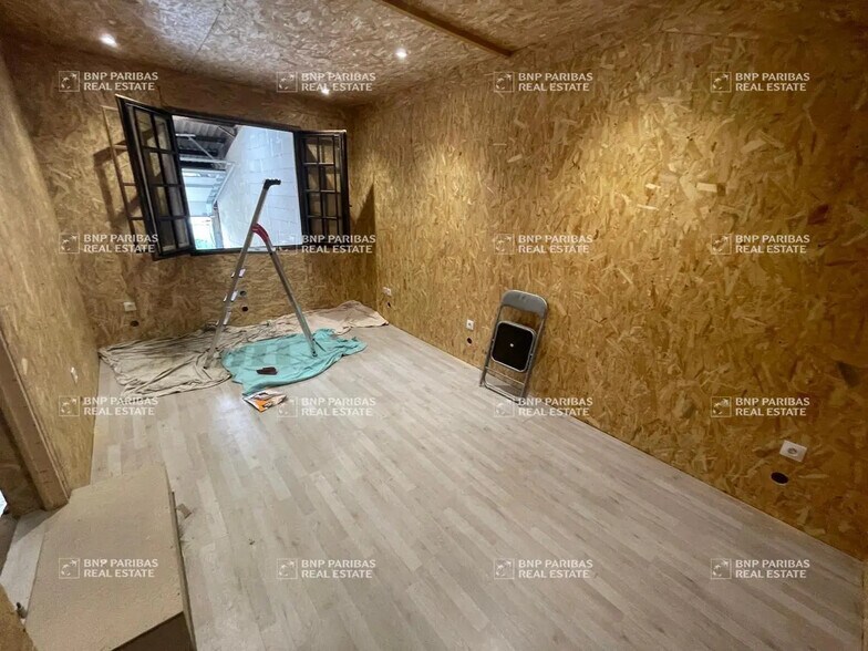 Flex in Cesson-Sévigné for lease - Building Photo - Image 3 of 7