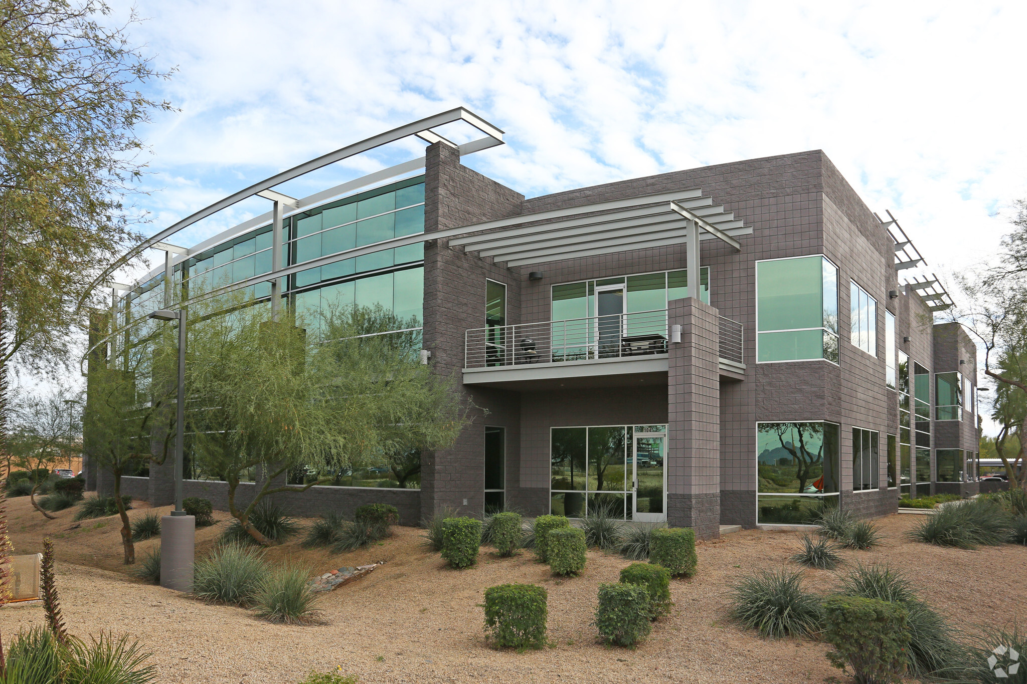 1095 W Rio Salado Pky, Tempe, AZ for lease Primary Photo- Image 1 of 42