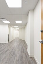 1000 Park Blvd, Massapequa Park, NY for lease Building Photo- Image 2 of 4