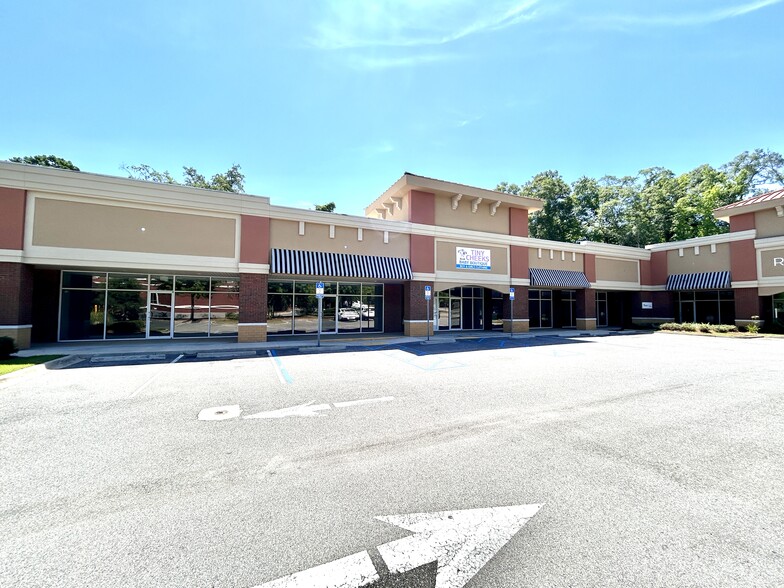 2459 Mahan Dr, Tallahassee, FL for lease - Building Photo - Image 2 of 9