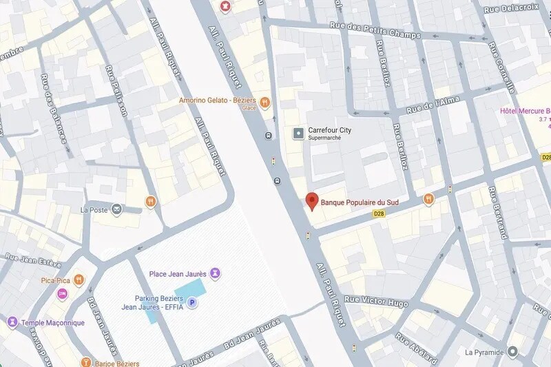 Retail in Béziers for lease - Building Photo - Image 2 of 2