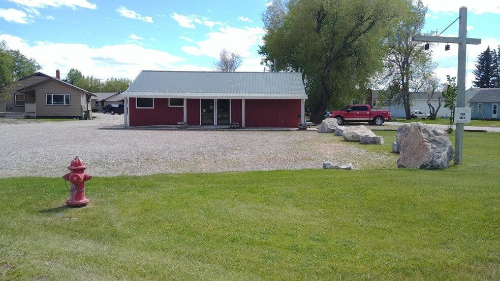 714 Main Ave N, Choteau, MT for sale - Primary Photo - Image 1 of 1