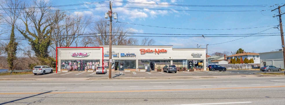 2947-2961 Merrick Rd, Wantagh, NY for lease - Building Photo - Image 2 of 4
