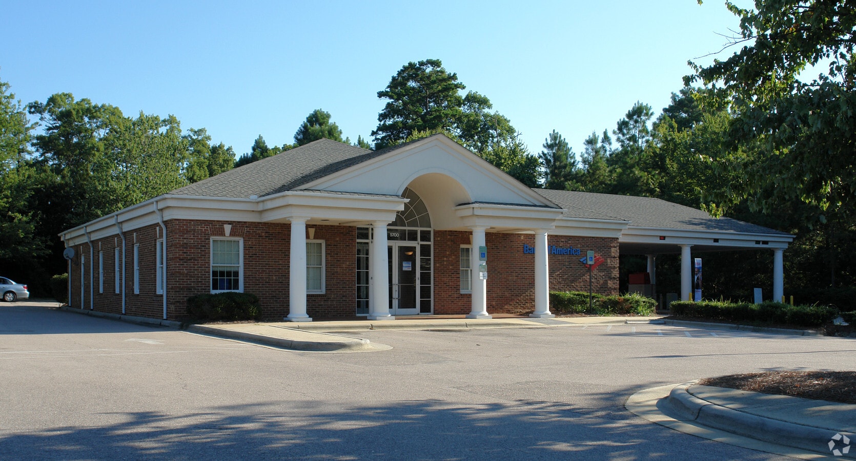 5700 Creedmoor Rd, Raleigh, NC 27612