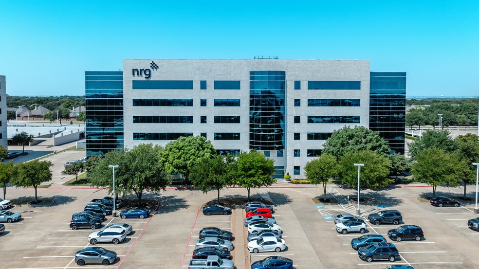 2745 Dallas Pky, Plano, TX for lease - Building Photo - Image 1 of 26