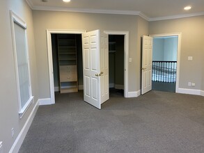 5940 Monroe Rd, Charlotte, NC for lease Interior Photo- Image 1 of 5