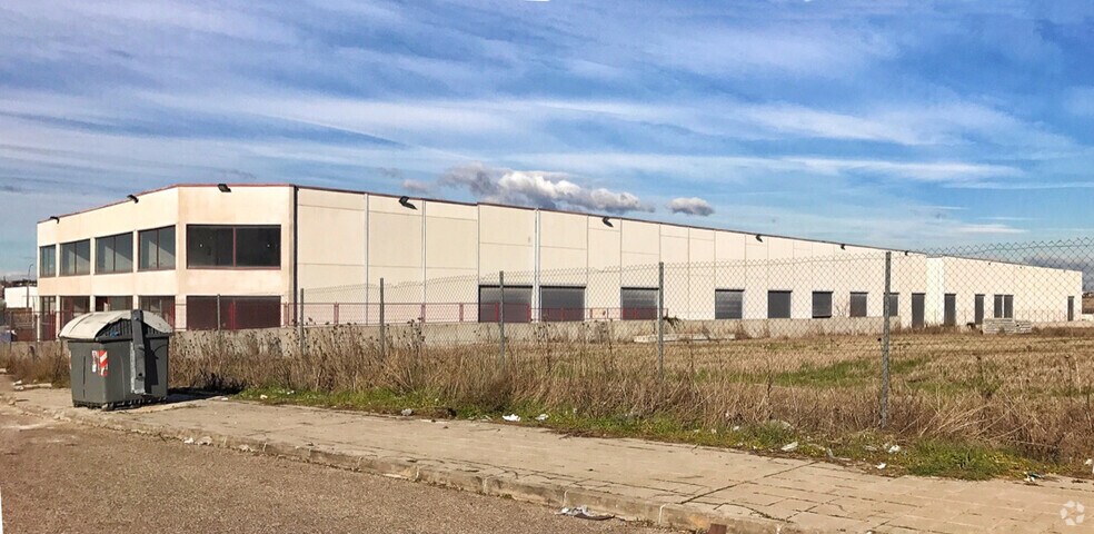 Industrial in Casarrubuelos, Madrid for sale - Building Photo - Image 2 of 2