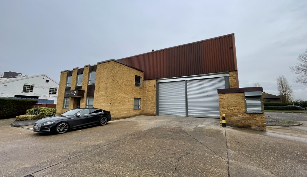 Anderson Rd, Woodford Green for sale Primary Photo- Image 1 of 1