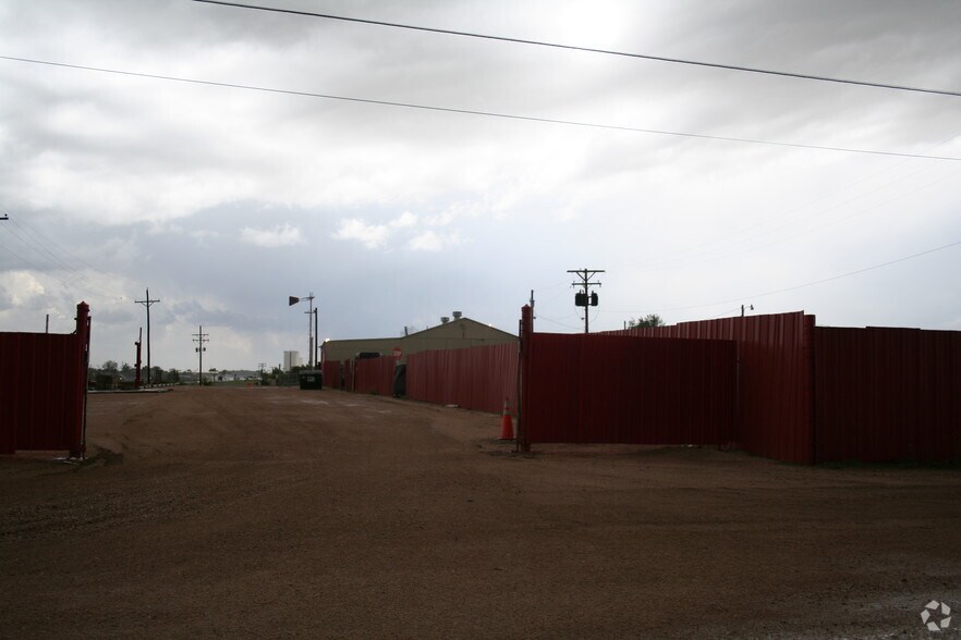 987 US Highway 85, Brighton, CO for sale - Primary Photo - Image 1 of 1