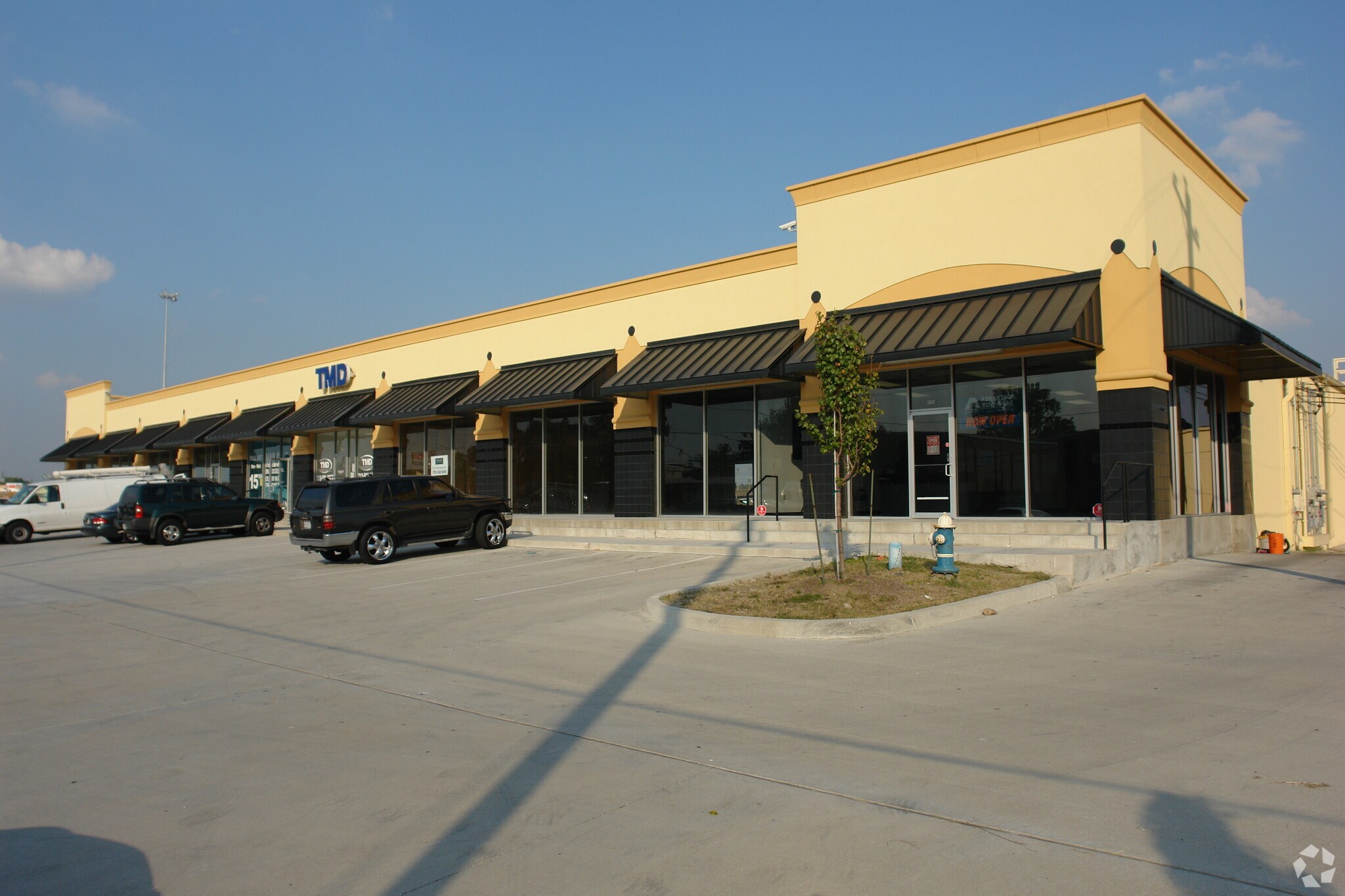 44064408 Airline Dr, Houston, TX 77022 Airline Center