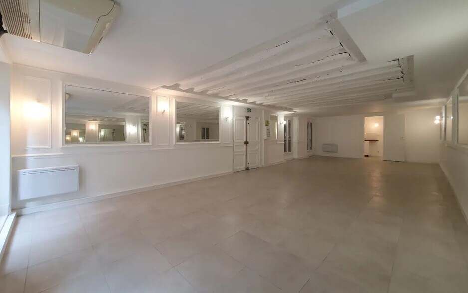 16 Rue Joubert, Paris for sale - Interior Photo - Image 3 of 9