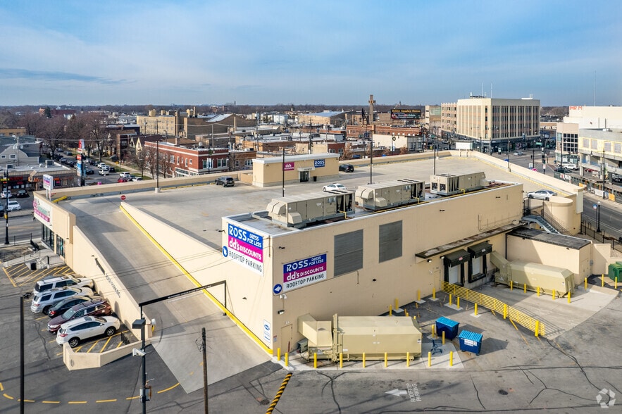 3970-3982 N Milwaukee Ave, Chicago, IL for lease - Building Photo - Image 2 of 4