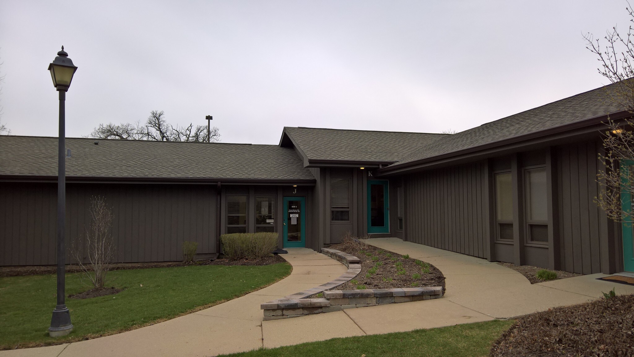 4318 Crystal Lake Rd, McHenry, IL for sale Building Photo- Image 1 of 1