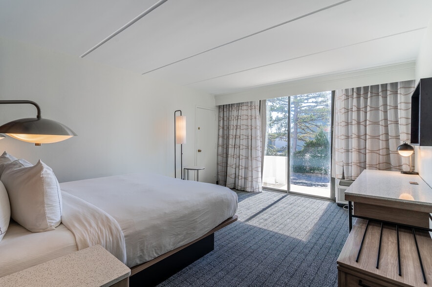 2045 S Park Pl SE, Atlanta, GA for sale - Interior Photo - Image 3 of 5