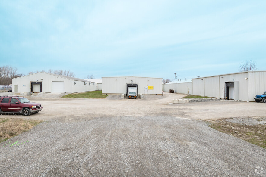 12962 Eckel Junction Rd, Perrysburg, OH for lease - Primary Photo - Image 1 of 8