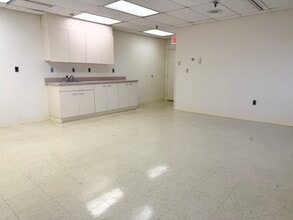 8550 Route 29, Fairfax, VA for lease Interior Photo- Image 1 of 5