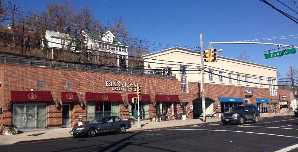 16571659 Richmond Rd, Staten Island, NY 10304