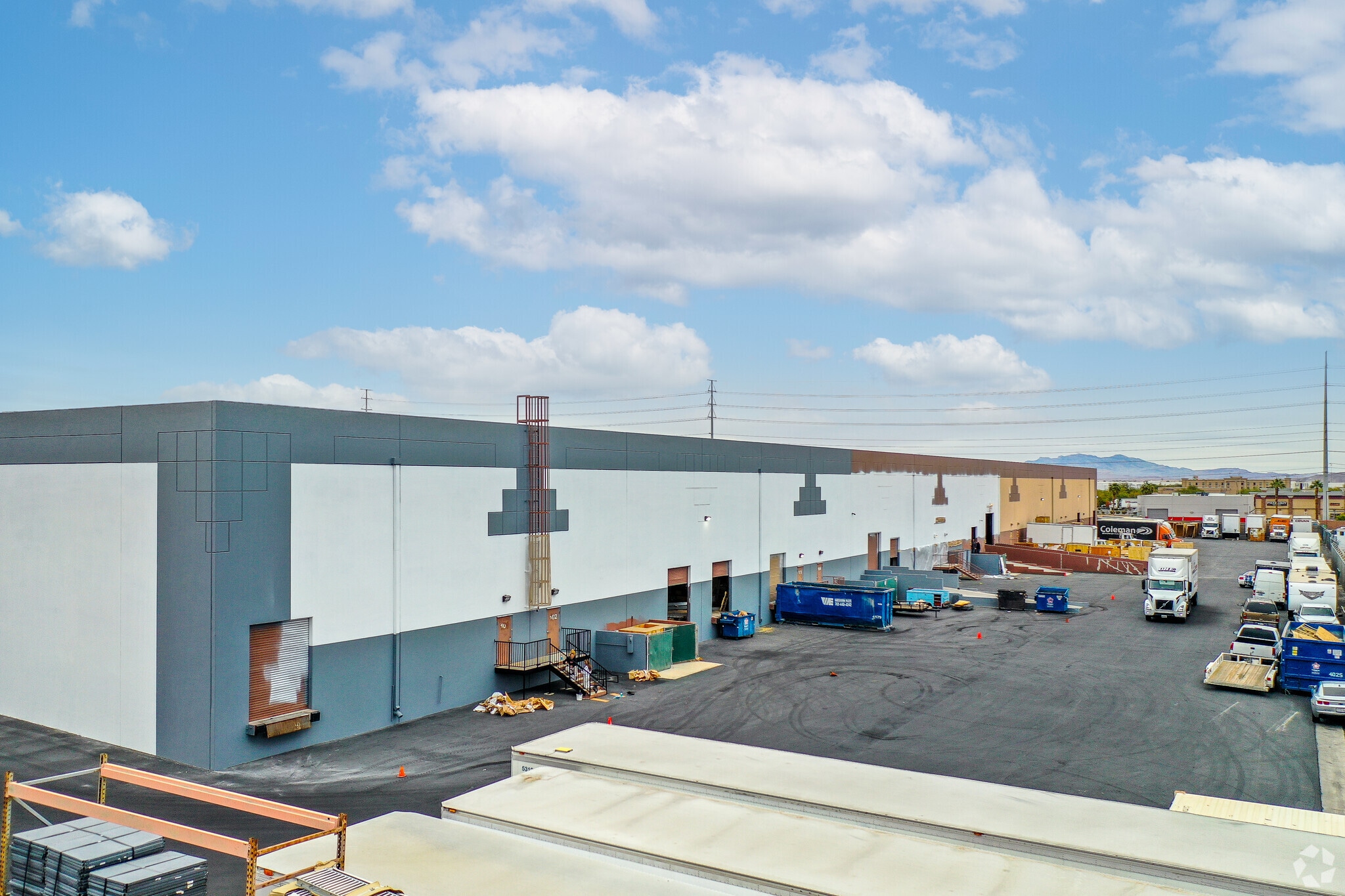 2191 Mendenhall Dr, North Las Vegas, NV for lease Primary Photo- Image 1 of 5