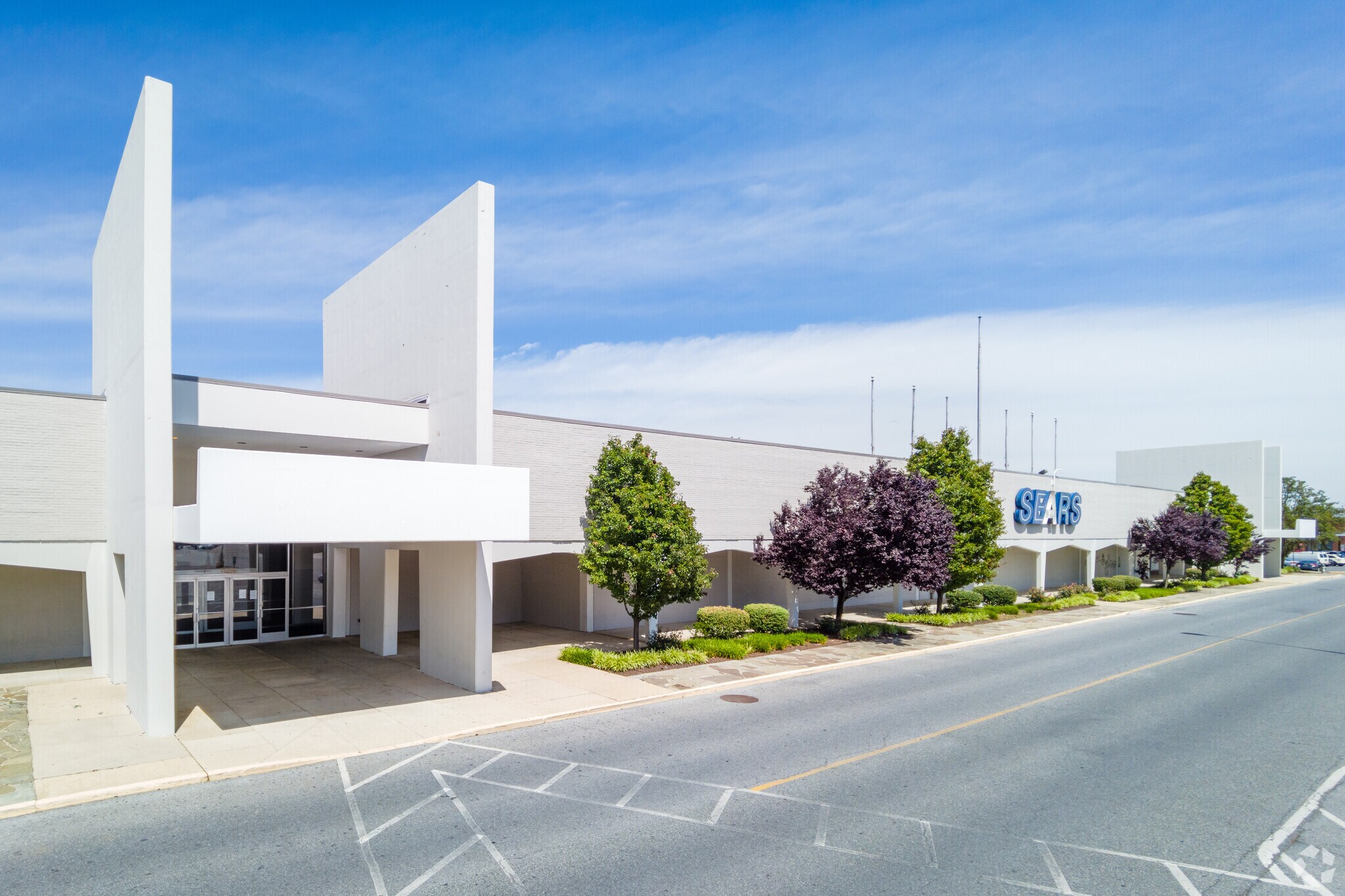11255 New Hampshire Ave, Silver Spring, MD for lease Building Photo- Image 1 of 7