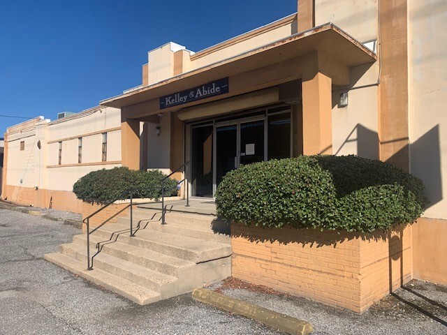 4401 Euphrosine St, New Orleans, LA for sale - Building Photo - Image 1 of 8