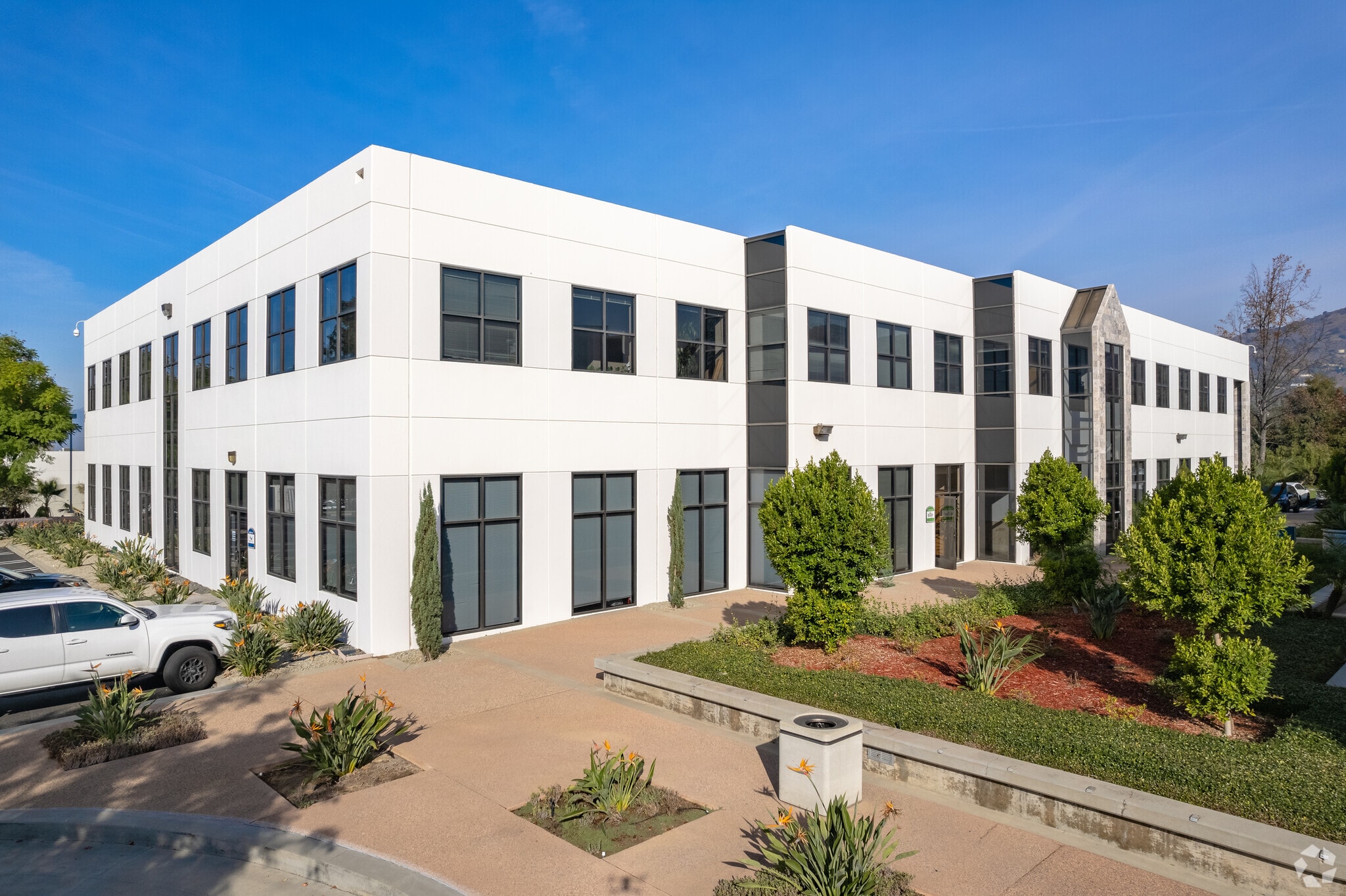 2200 E Route 66, Glendora, CA for lease Building Photo- Image 1 of 6