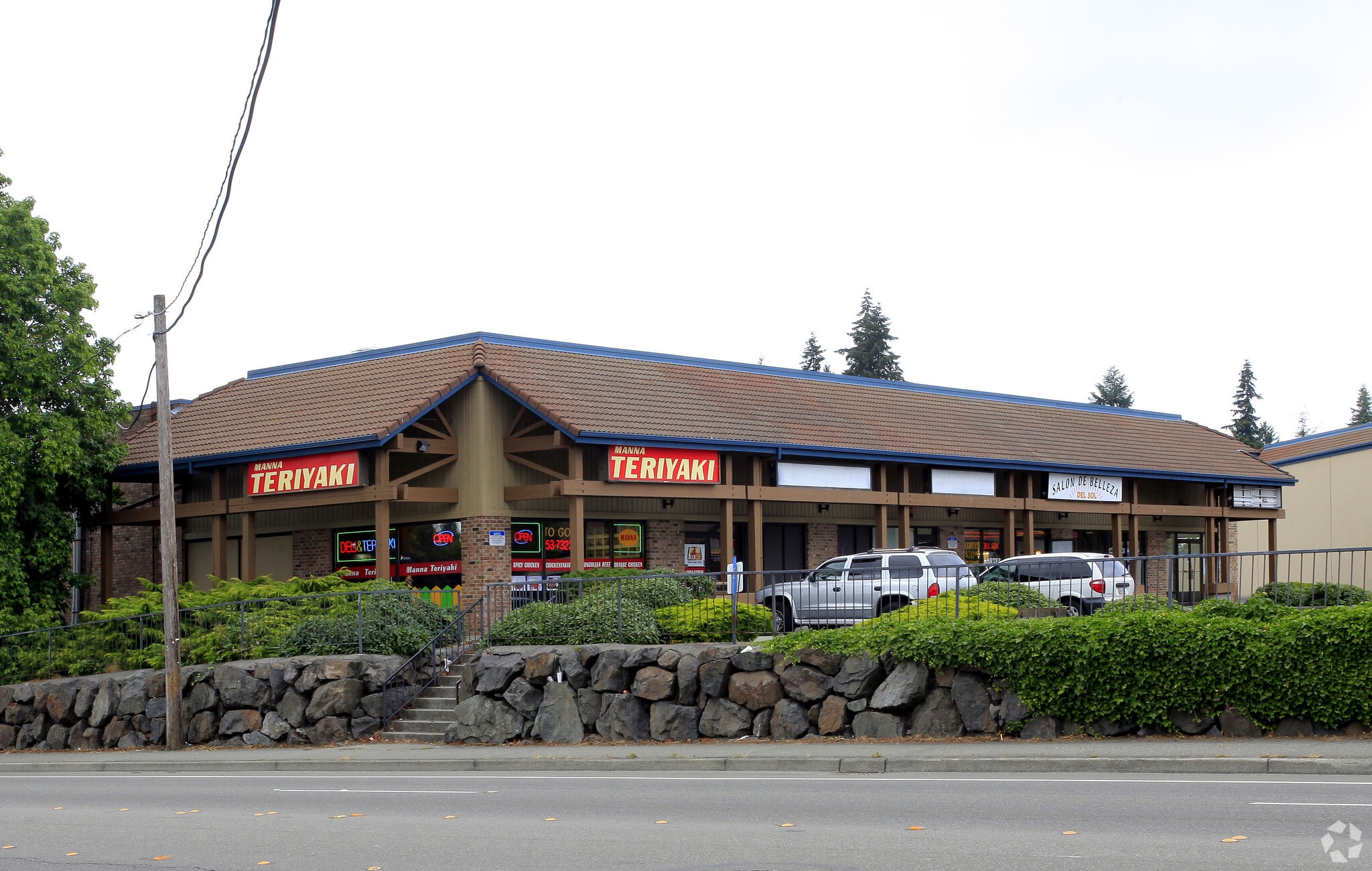 205-207 E Casino Rd, Everett, WA for lease Primary Photo- Image 1 of 2