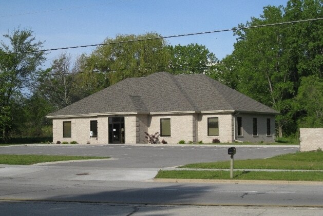 2945 Shawano Ave, Howard, WI for sale - Primary Photo - Image 1 of 1