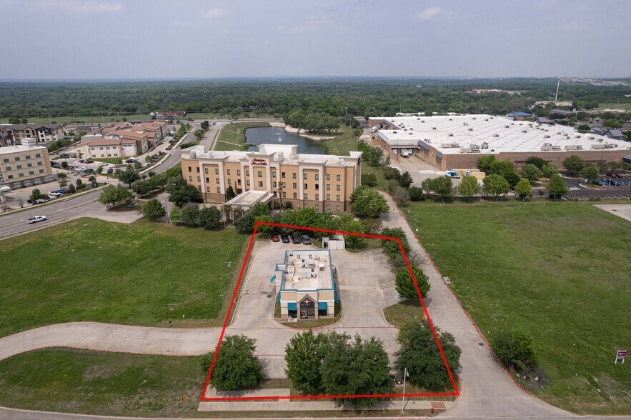 270 Old San Antonio Rd, Buda, TX 78610