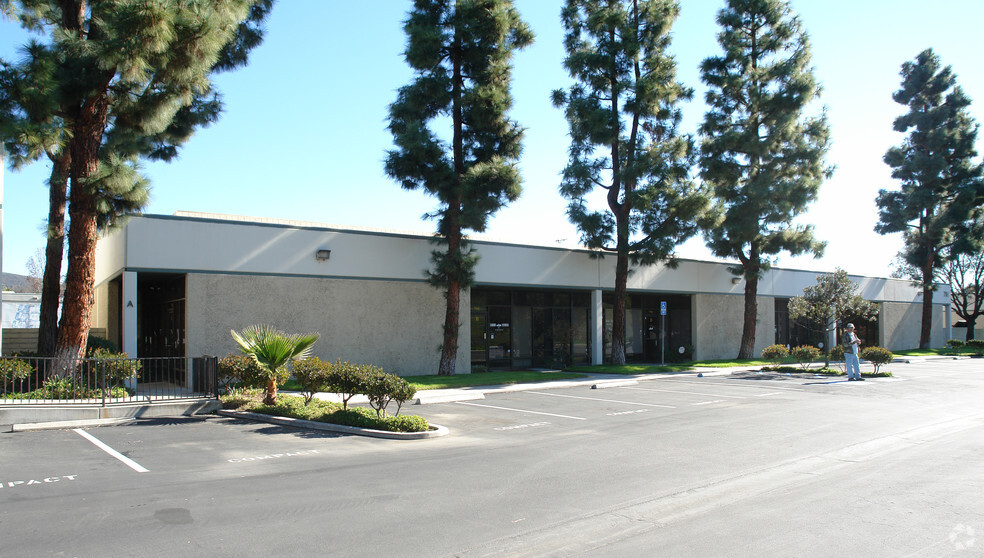 755 Lakefield Rd, Westlake Village, CA for lease - Building Photo - Image 2 of 27