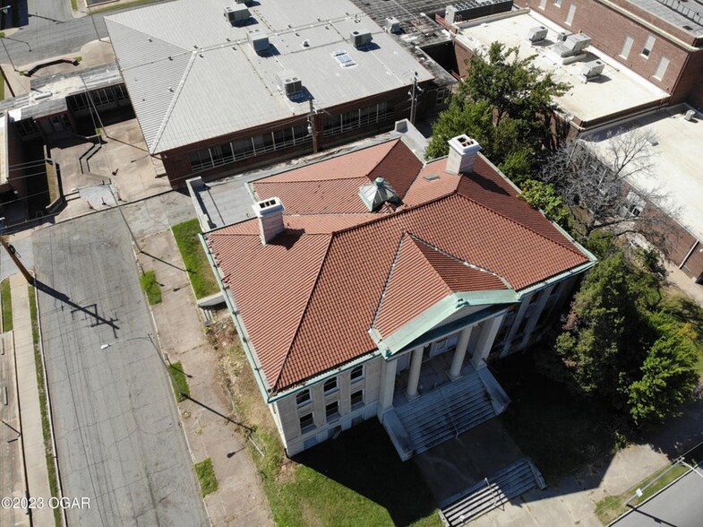 830 S Wall Ave, Joplin, MO for sale - Building Photo - Image 3 of 7