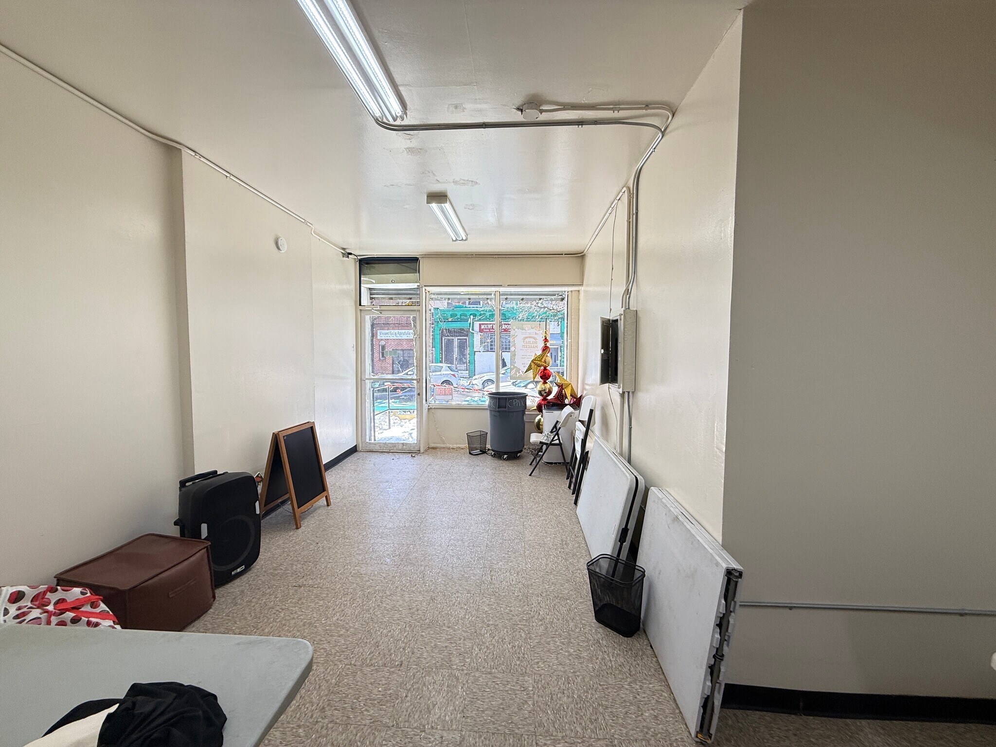 351 Tompkins Ave, Brooklyn, NY for lease Interior Photo- Image 1 of 4