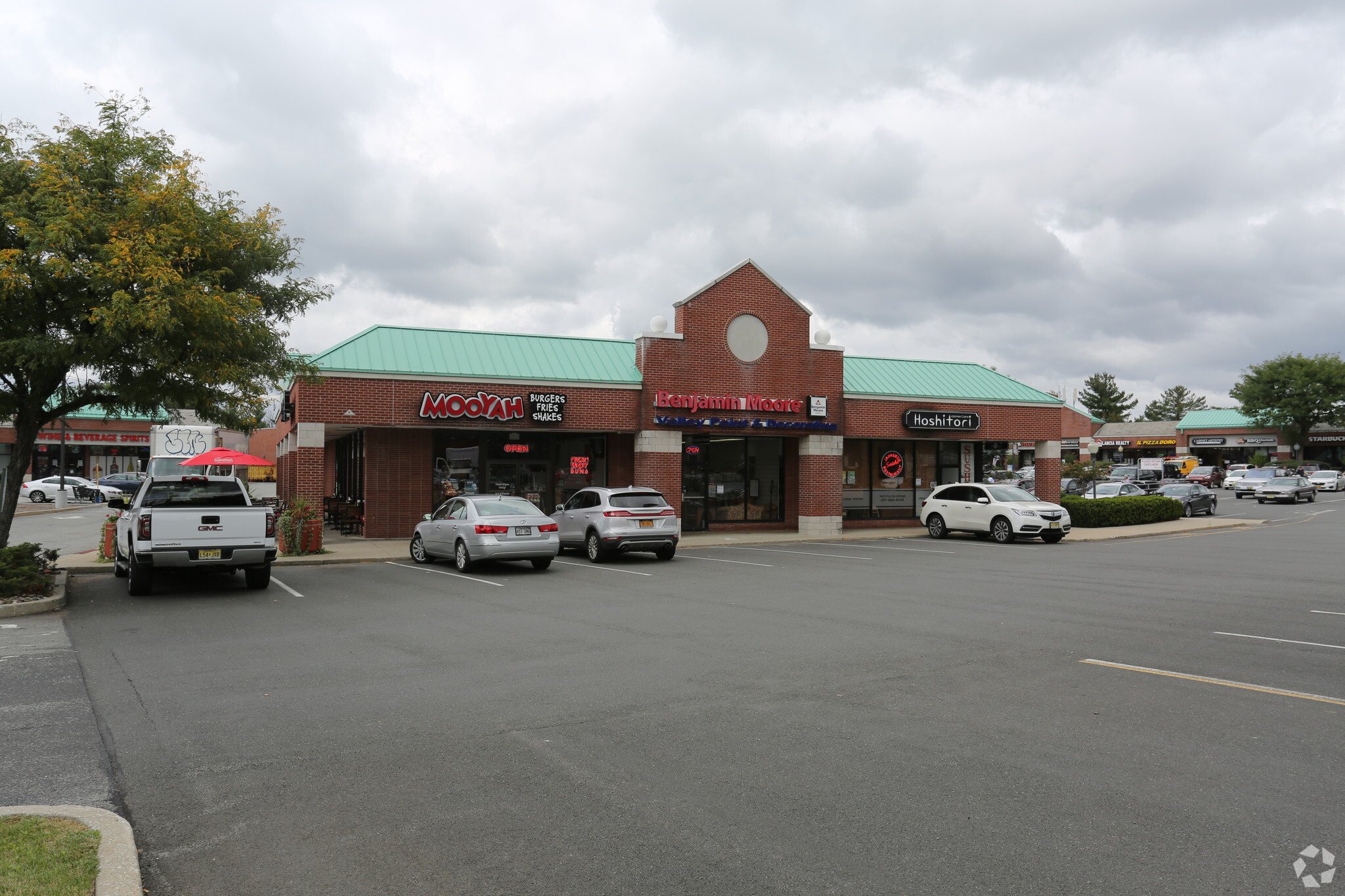 216 Old Tappan Rd, Old Tappan, NJ 07675 - Bi State Plaza | LoopNet.com